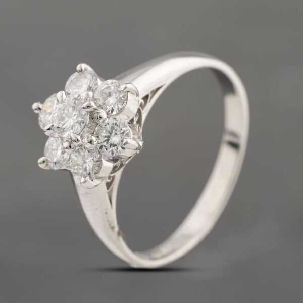 Pre-Owned Platinum 1.00ct Brilliant Cut Diamond Seven Stone Cluster Ring 43121288