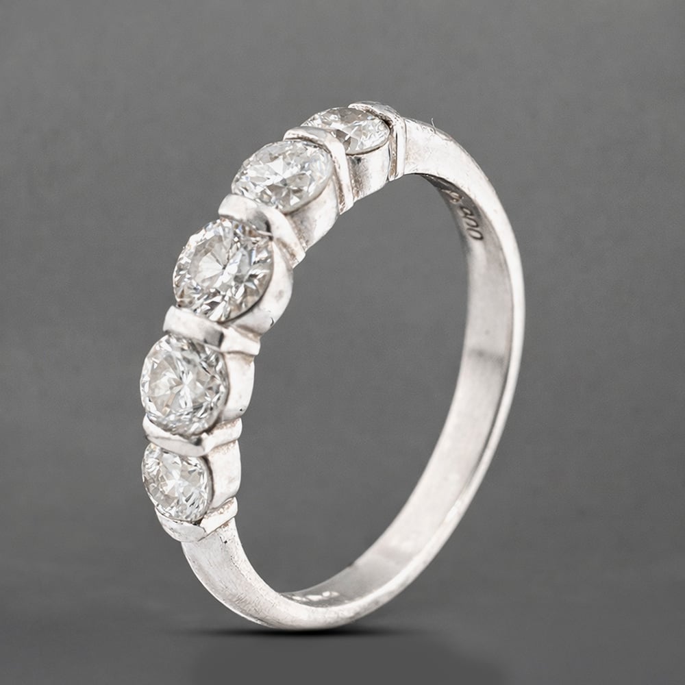 Pre-Owned Platinum 1.27ct Brilliant Cut Diamond Graduated Five Stone Ring 43121289