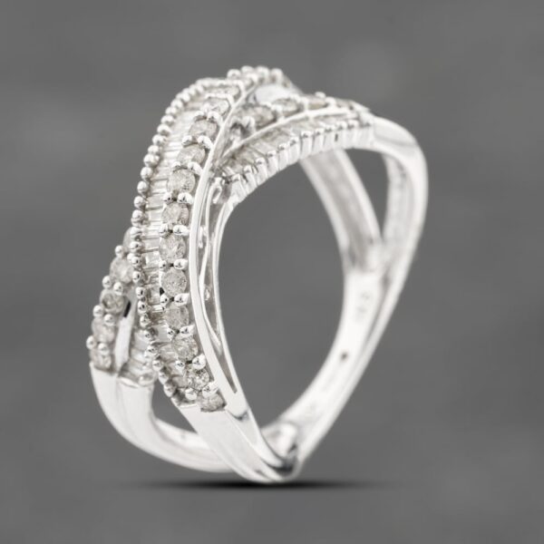 Pre-Owned 9ct White Gold 0.87ct Diamond 4 Row Crossover Ring 43121318