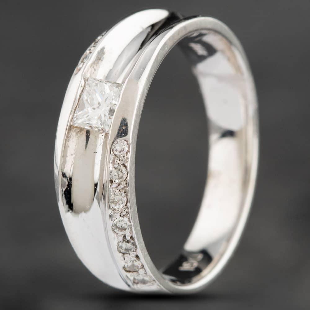 Pre-Owned 14ct White Gold 0.44ct Princess Cut Diamond Single Stone Band Ring 4312248