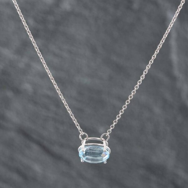 Pre-Owned 14ct White Gold 3.50ct Oval Cut Blue Topaz Pendant & 16 Inch Belcher Chain 43141102
