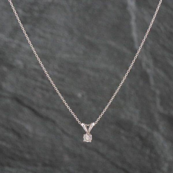 Pre-Owned White Gold 0.20ct Brilliant Cut Diamond Pendant & 18 Inch Trace Chain 4314194