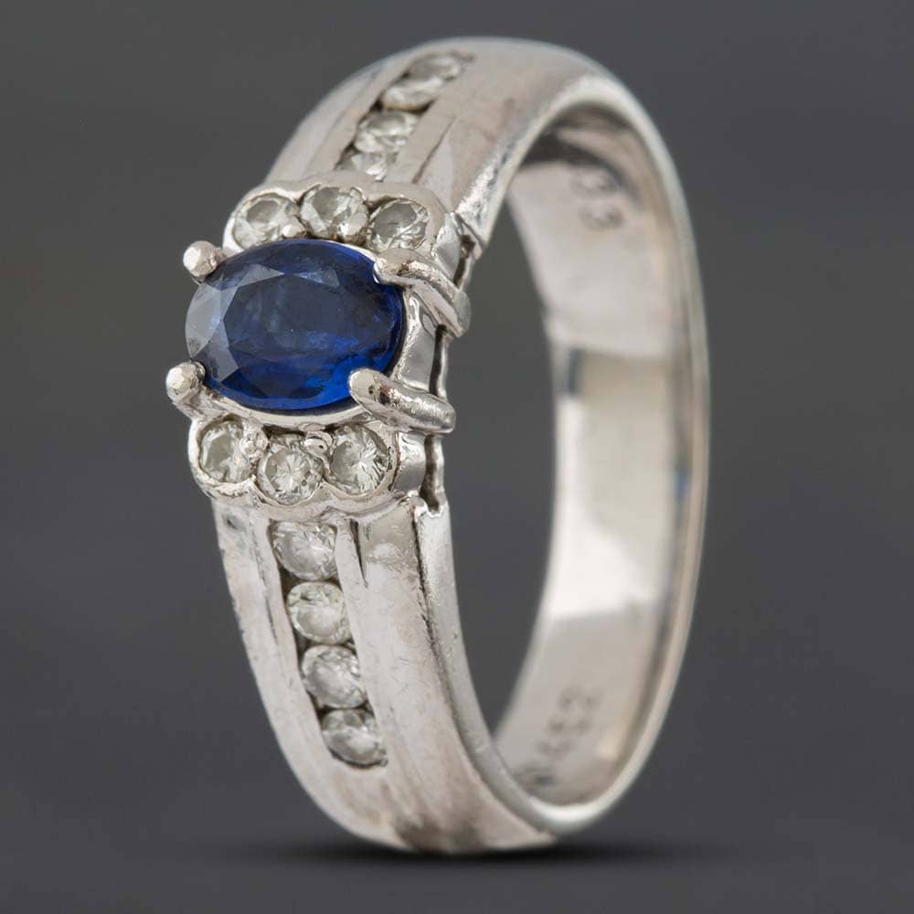 Pre-Owned Platinum 0.45ct Sapphire & 0.33ct Brilliant Cut Diamond Dress Ring 433615797