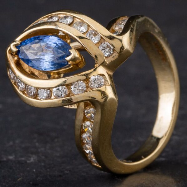 Pre-Owned 14ct Yellow Gold 0.95ct Sapphire & 0.75ct Brilliant Cut Diamonds Cluster Ring 4336211