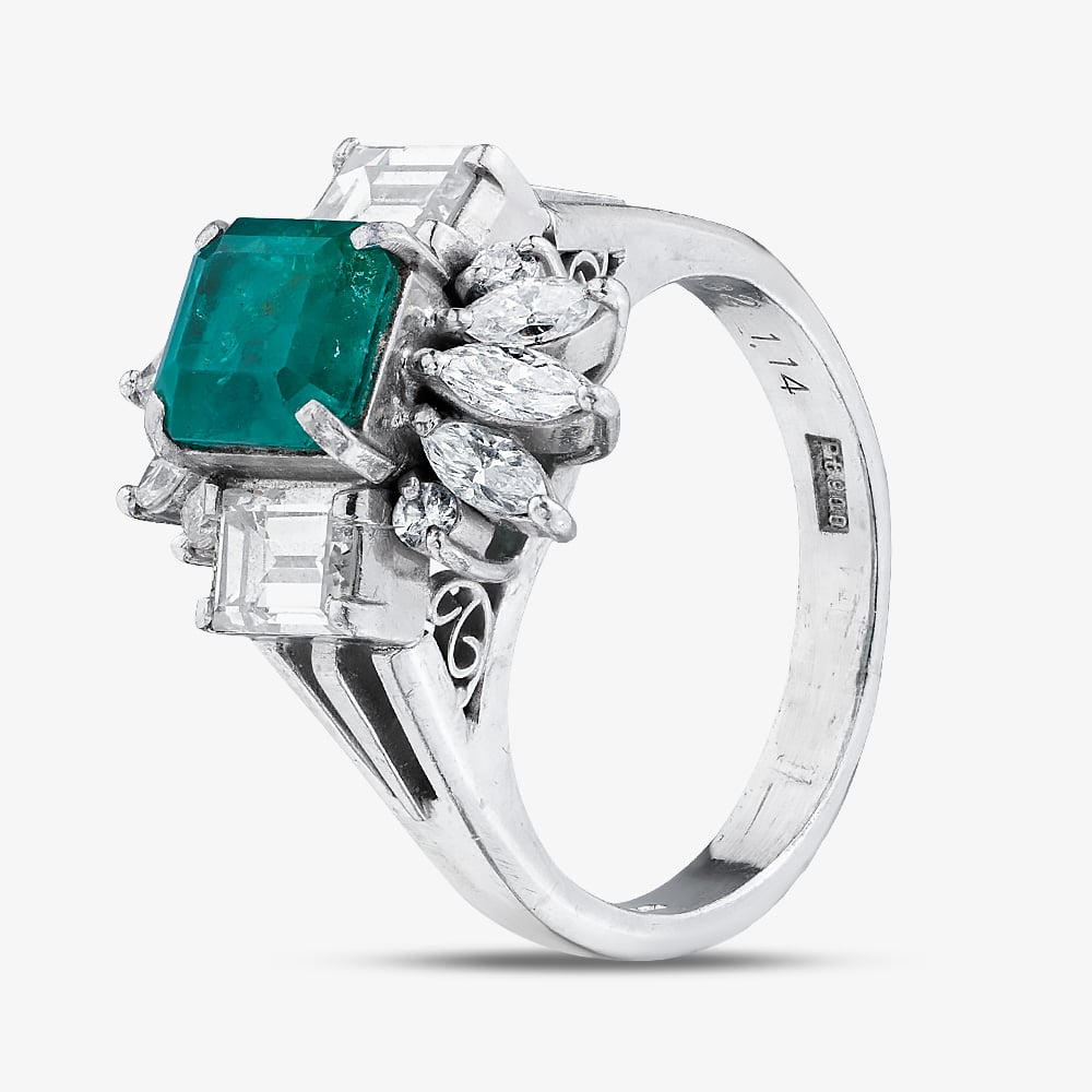 Pre-Owned Platinum 1.32ct Emerald & 1.14ct Diamond Cluster Ring 43371076