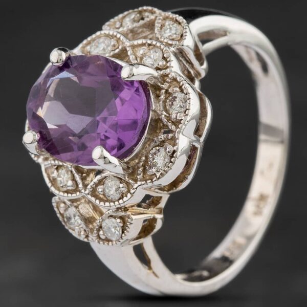 Pre-Owned 14ct White Gold 2.20ct Amethyst & 0.25ct Brilliant Cut Diamond Oval Cluster Ring 4342213