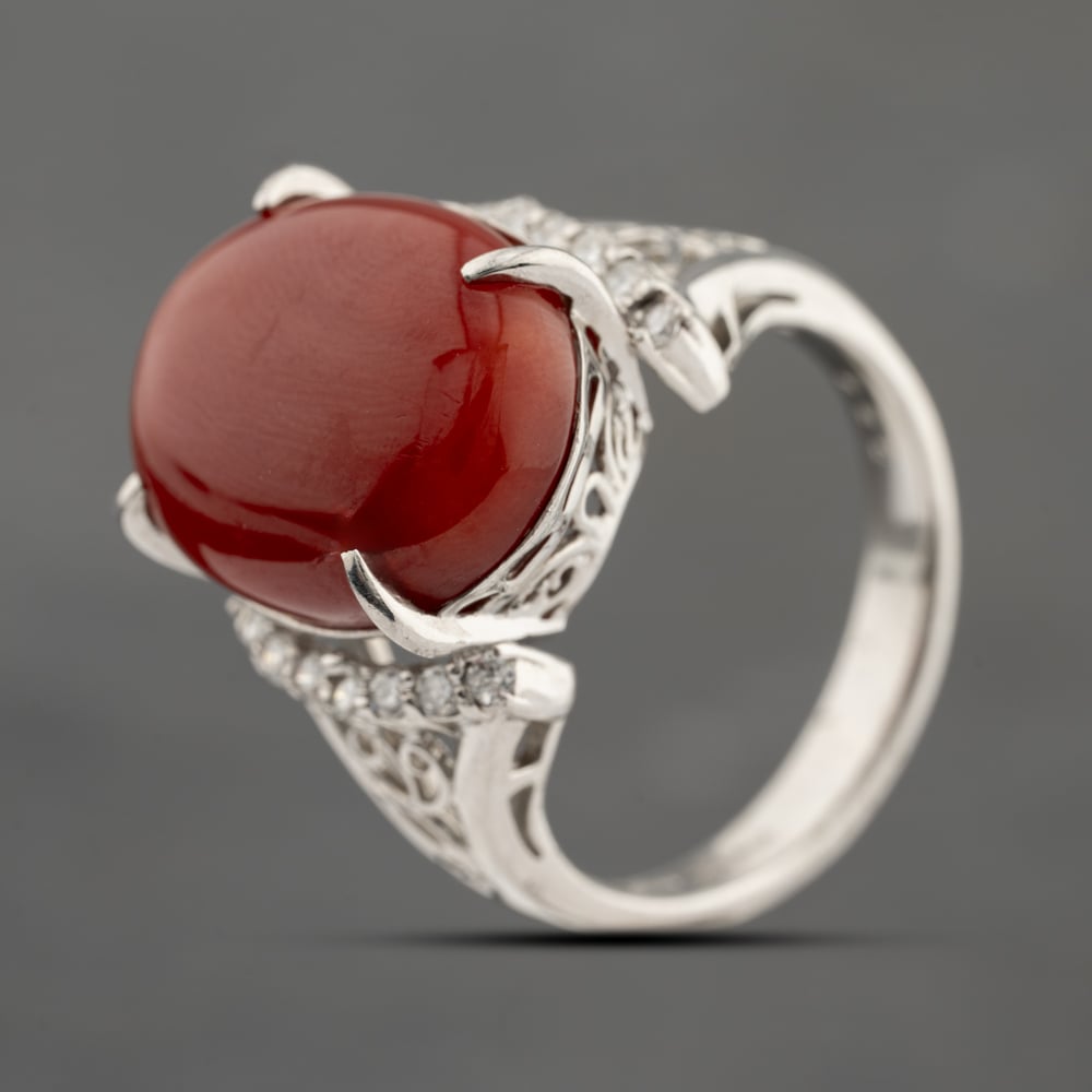 Pre-Owned Platinum Coral & 0.24ct Brilliant Cut Diamond Oval Dress Ring 43531000