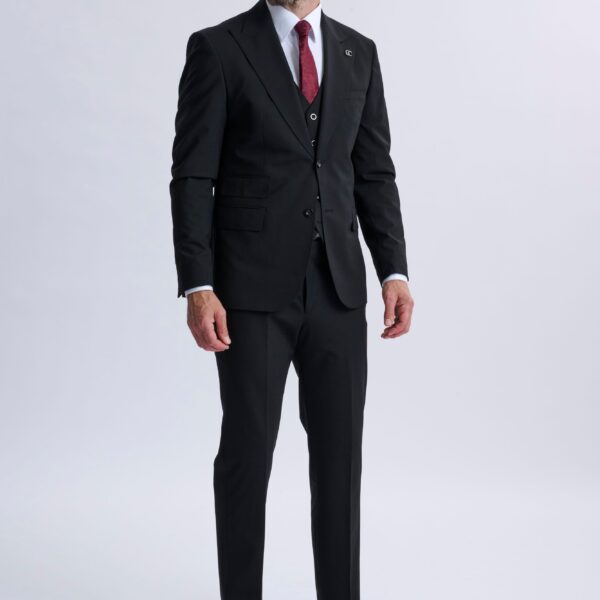 Amedeo 3-Piece Black Suit