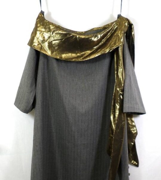 Alice + Olivia Dress Grey & Gold Size: L