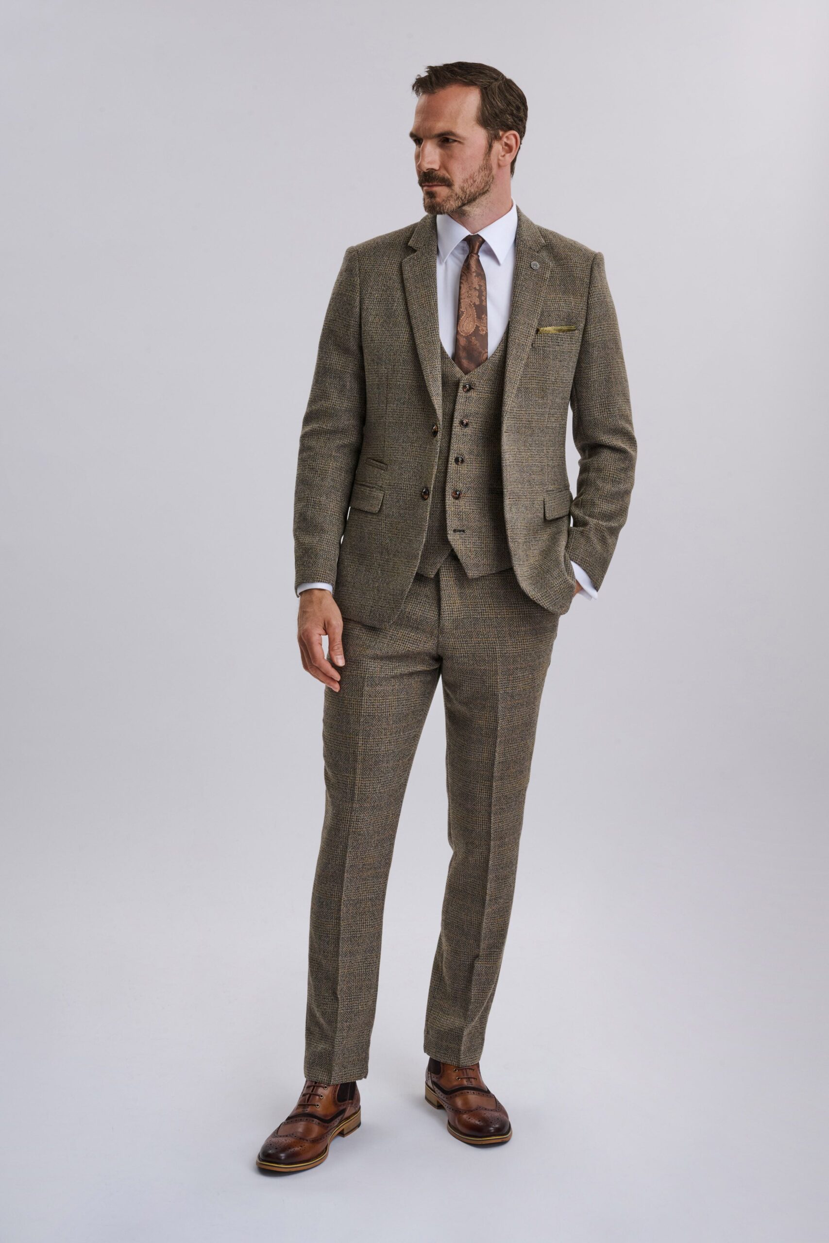 Kris - Tan Tweed Three Piece Suit