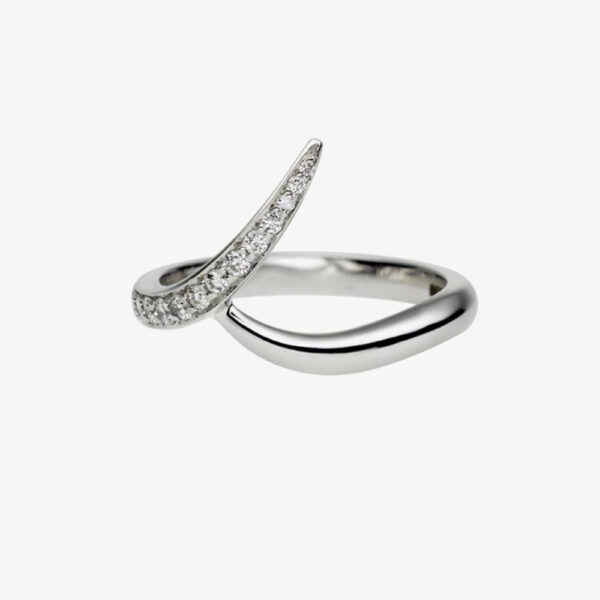 Shaun Leane Platinum Entwined 0.15ct Diamond Ring EN019.PLWHRZM