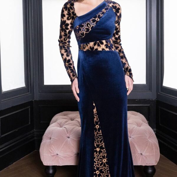 Hot Squash Women's Velvet Embroidered Gown in Navy | Size: 8
