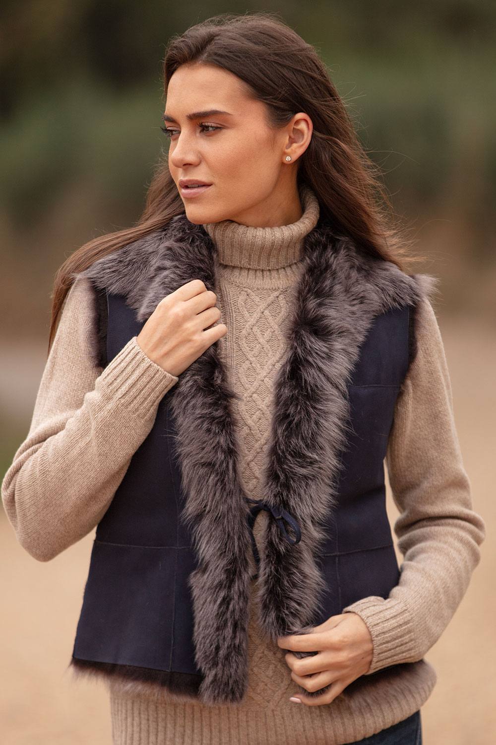 Ashwood Leather Women's 'Kashmina' Reversible Toscana Real Sheepskin Suede Leather Gilet in Navy | Size: 8